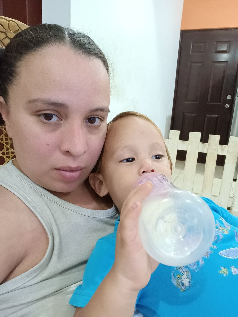 mmonthyblac's tweet photo. Mi Viernes Santo fue con el amor de mi vida #Estebancito, te amo hijo y prometo siempre cuidarte y protegerte, con vos yo si estoy completa https://t.co/HZZ5GK1m6l