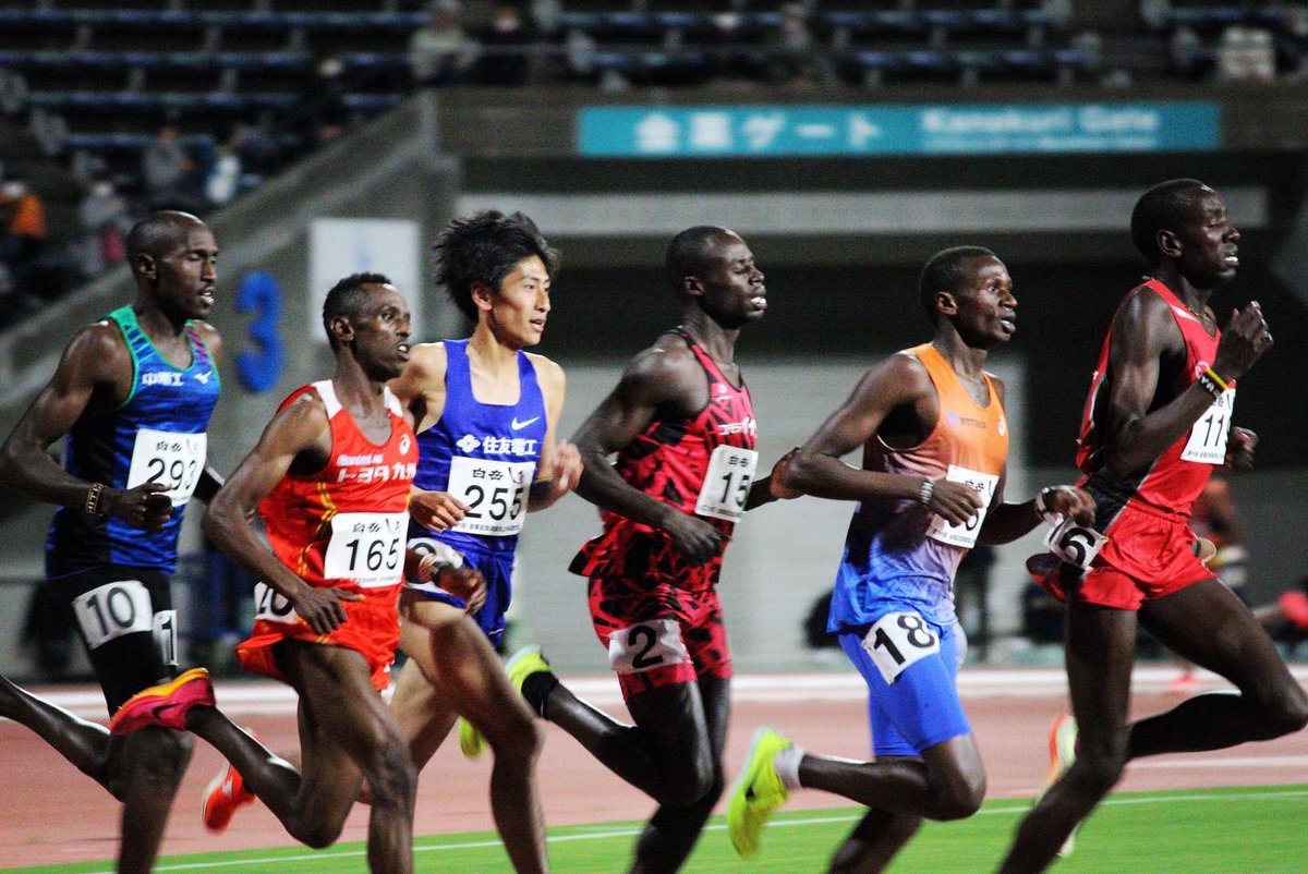 tamukazu_ekiden's tweet photo. 金栗記念5000m 13’28”04
次戦は兵庫リレーカーニバル10000mの予定です。
12月の日本選手権に確実に出場できるタイム、27’45”00辺りを狙います。#金栗記念 https://t.co/OTYmpfARp4