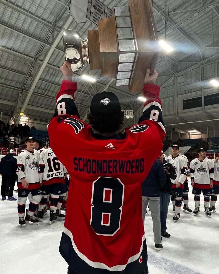 mccannredimix's tweet photo. Congrats to the @StratWarriors on winning the Cherrey Cup!!! #Neverforgotten #Carter #Ed https://t.co/u2yBi2nABw