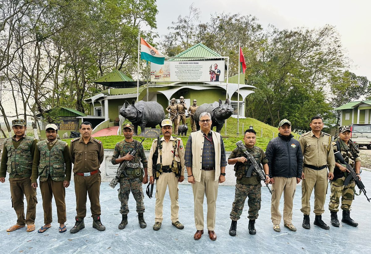 Kaziranga is  in UNESCO’s world heritage list. It’s famous for its one horned rhinos. The other big four which can be seen here are; tigers, elephants, wild buffaloes and eastern swamp deers. 

I admire its brave green guards and their untiring efforts to save rhinos. #FieldDays