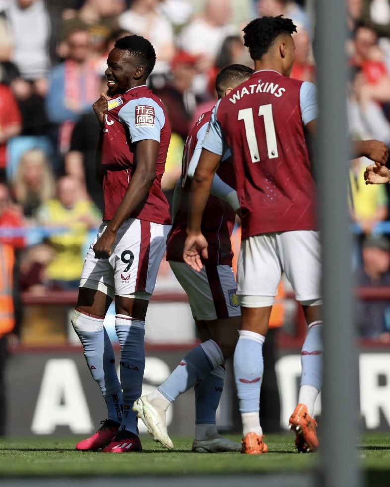 AVFCOfficial's tweet photo. Bertrand Traoré’s first goal in front of a full house at Villa Park. 😍 #AVLNFO https://t.co/Q8Krb0dFSp