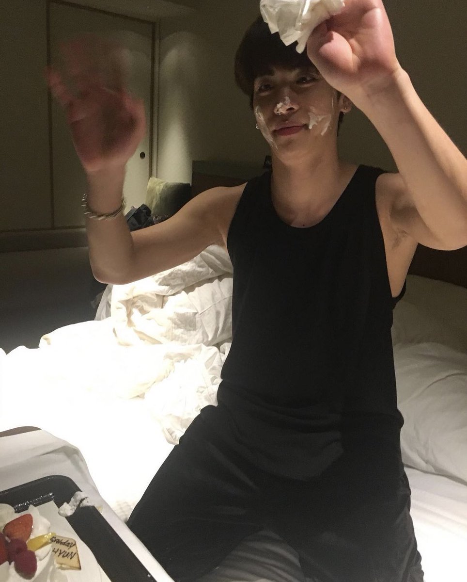 9048jjong's tweet photo. 우리 쁘띠 참 작 아니 귀여워ㅎㅅㅎ💙 https://t.co/hUAQ46k6fg