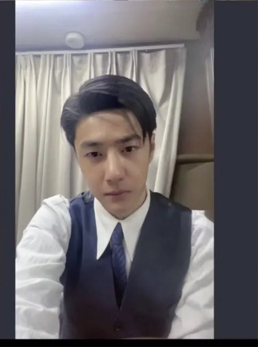 nicksu48's tweet photo. Baby(Wang Yibo) participated in a conference by China Television Artists Committee Actors Committee 🥳🥳🥳🥳😘😘😘😘 wohooo #WangYibo王一博 #wangyibo #ActorYibo https://t.co/ZIn9FwTcUg
