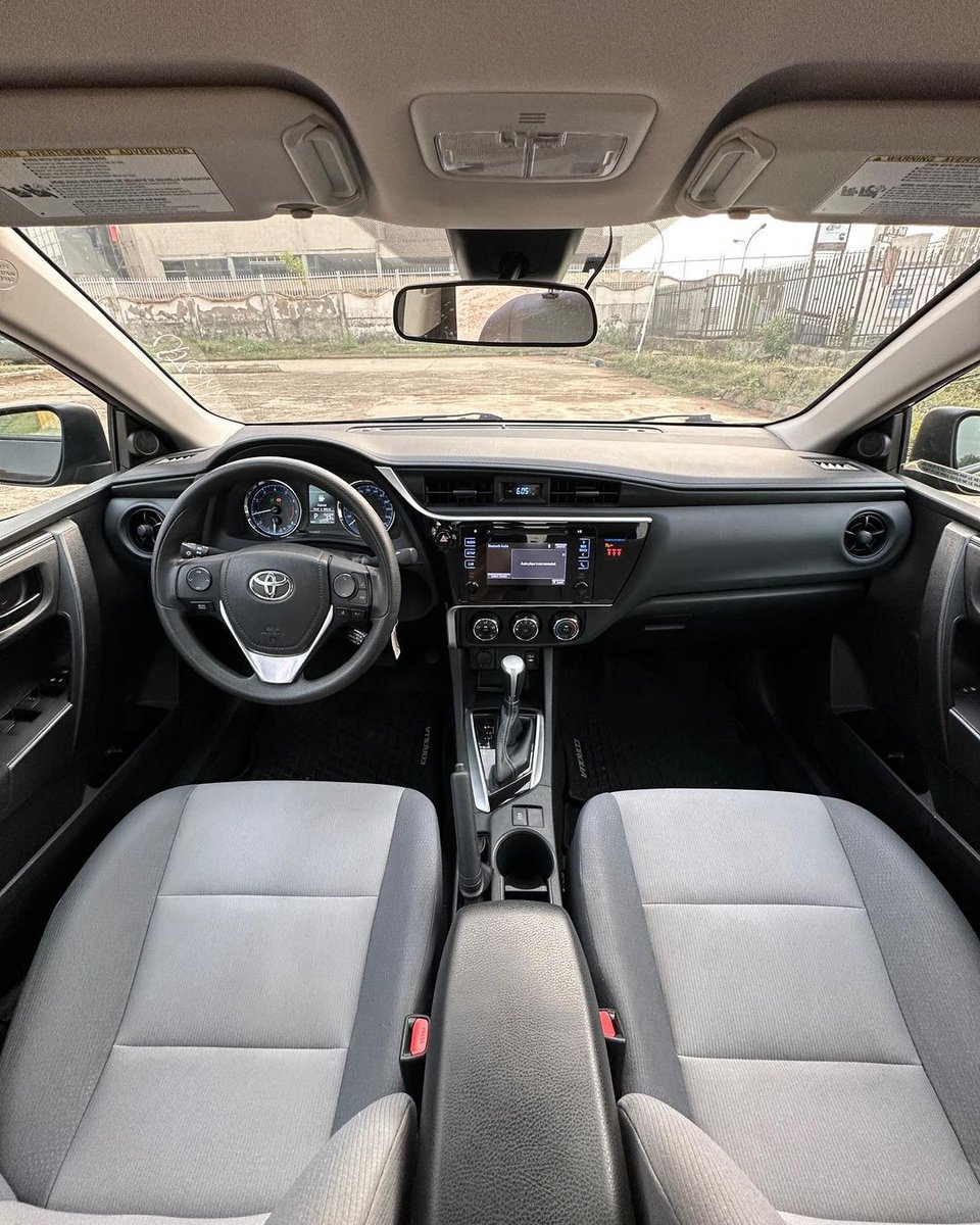 BauchiCarzNG's tweet photo. *TOYOTA-COROLLA* 

•Year: 2017 Model
•Status: Foriegn Used
•Duty: Paid ✅
*Price: ₦9.7M*
•Condition: Excellent
📍: Abuja

For Inspection: 08078834994/09084195638
Whatsapp: 08078834994 https://t.co/jwHeYYzsMw