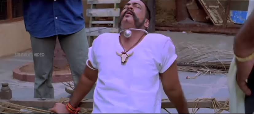 absolutlychandu's tweet photo. RrR Manta @tarak9999 gadikantey

@alluarjun gaadikey ekkuva thagilinatu undhi https://t.co/dnfSjXErY7
