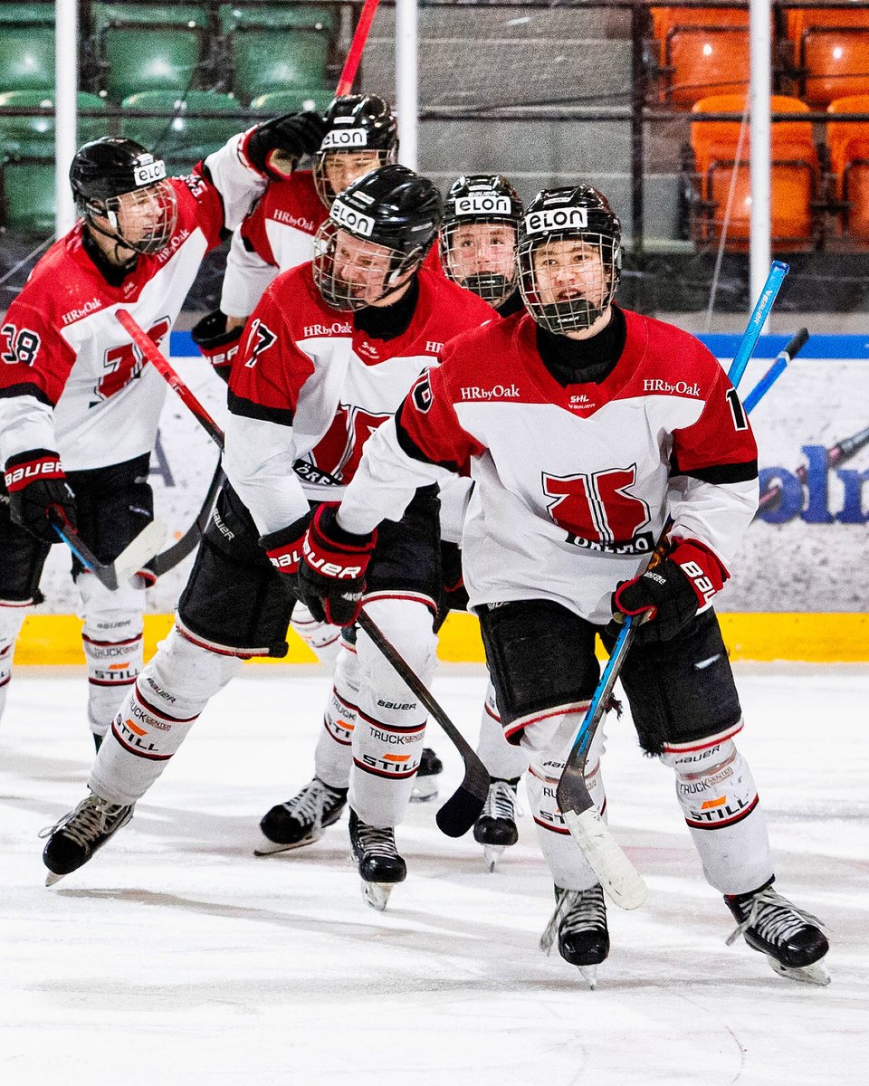 orebrohockey's tweet photo. J18 är SVENSKA MÄSTARE! https://t.co/neVD697m8M