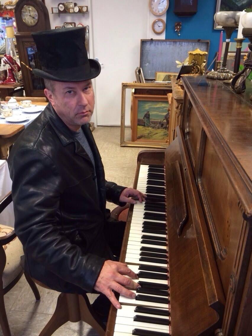 TMorphos's tweet image. Happiness