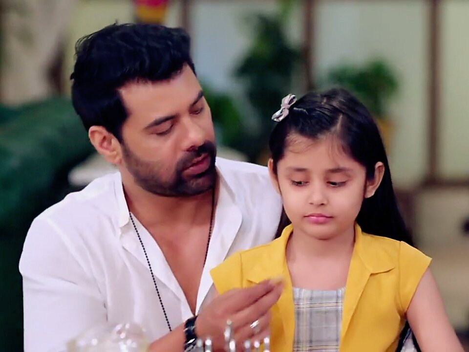 Andrasabe's tweet photo. #ep319 #RadhaMohan #ShabirAhluwalia #MohanTrivedi https://t.co/41iFkC00aD