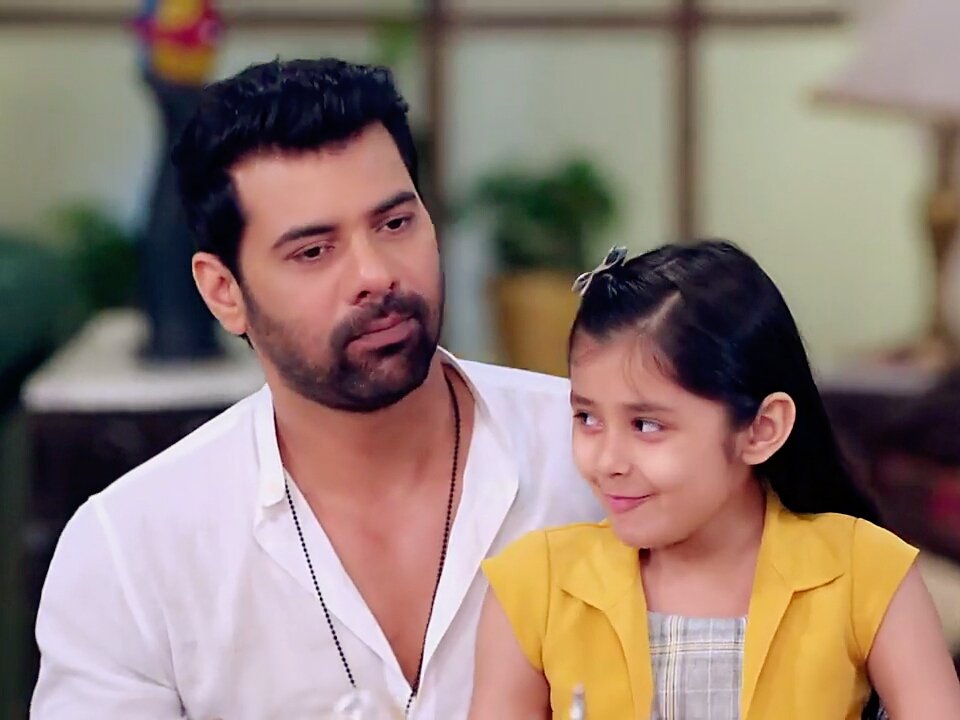 Andrasabe's tweet photo. #ep319 #RadhaMohan #ShabirAhluwalia #MohanTrivedi https://t.co/41iFkC00aD