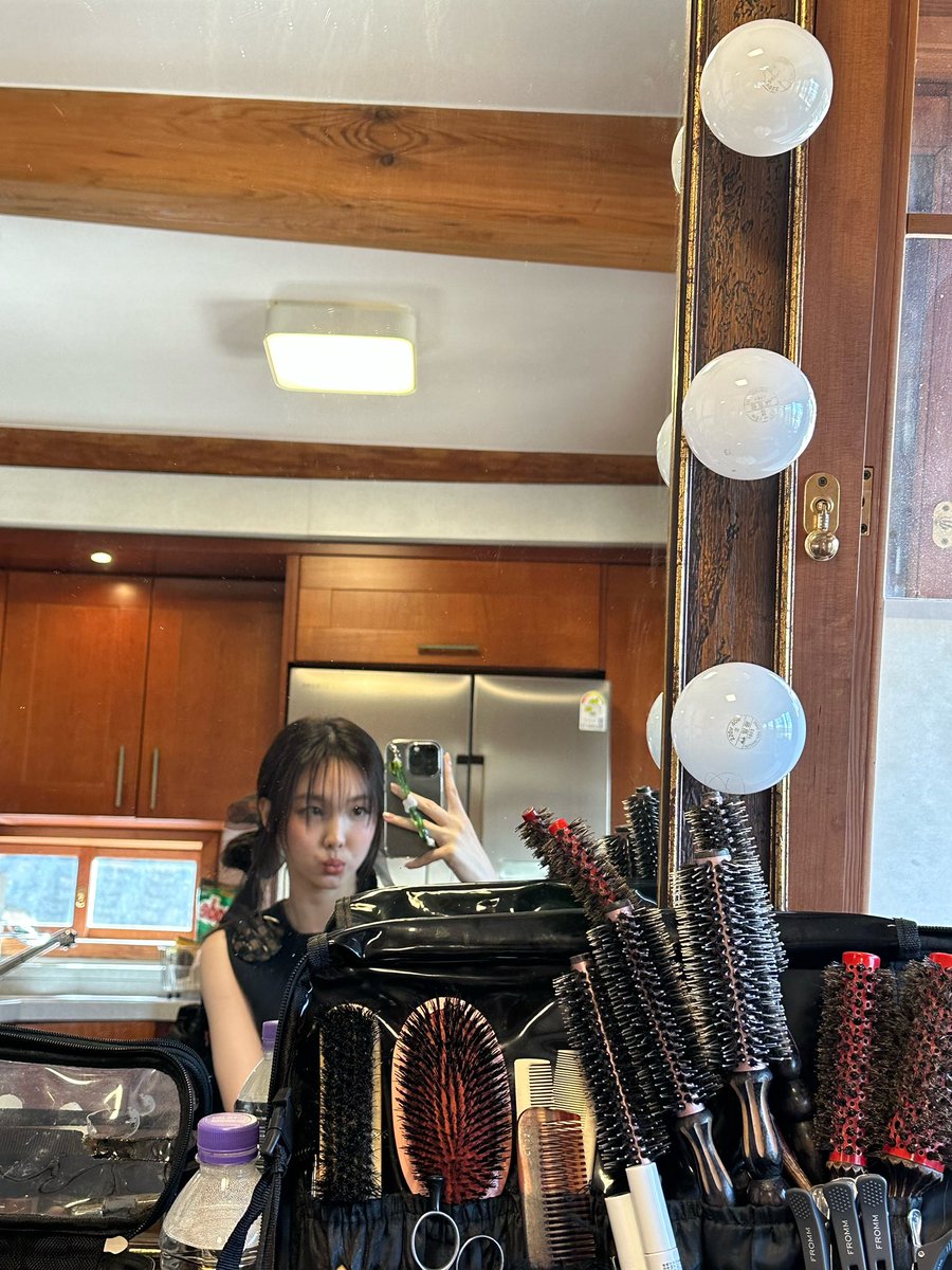 🫧. on Twitter "🧸💬 [534PM KST] “I should take a lower body bath,,,,”"