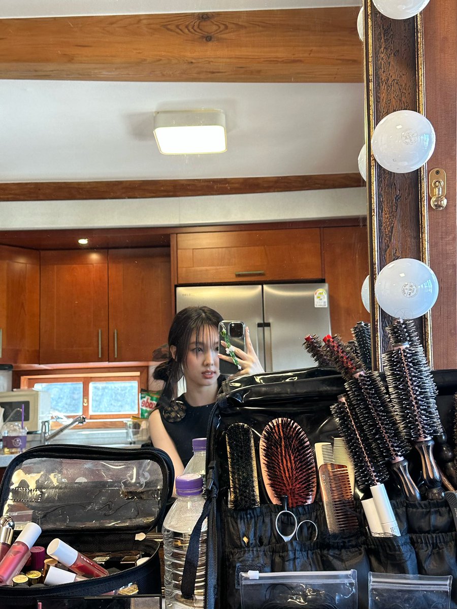 🫧. on Twitter "🧸💬 [534PM KST] “I should take a lower body bath,,,,”"