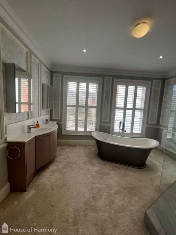 Stunning bathroom from House of Harmomy with Utopia Symmetry Furniture in Blush.  #bathrooms #burystedmunds #bathroominspo #bathroomdesign #bathroomdesign

house-of-harmony.co.uk/project/bathro…