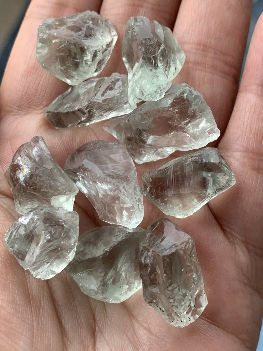 folkertreasure's tweet photo. Looking for Good Quality Facet Grade Prasiolite (green Amethyst) at a great price? 

#amethyst #crystalcollection #greenamethyst #prasiolite 
#brazilamethyst #gemstone  #lapidary #facetgradegems #roughgemstone #gemscutter https://t.co/vh0V6QmJEp