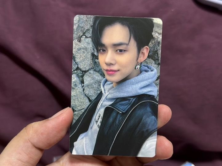 damkyuties's tweet photo. ꒰wts lfb txt ph꒱

✧ yeonjun photocards set ✦

📓 𓏔 ₱1500 set

ld: ₱1300
finger heart: ₱280

╰ dop before april 15 • prio payo
╰ mop: gcash • ub
╰ mod: ggx • sdd

🍬 𓏔 mine or dm to avail ⟢

# wts lfb txt wv weverse pob pc photocard tyun yj finger heart selca https://t.co/0GLQTHlLGG