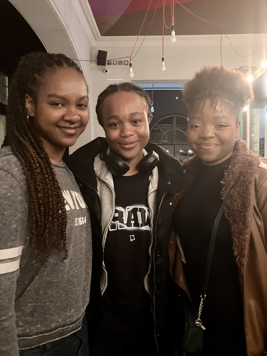 SLEEPOVA ✨
Written by <a href="/AstroMinx/">Matilda Feyiṣayọ Ibini</a> 
Directed by <a href="/J_Maxah/">Jade 侍 Maxah</a> 

LOVE LOVE LOVE 👭🏾💗
⭐️⭐️⭐️⭐️⭐️