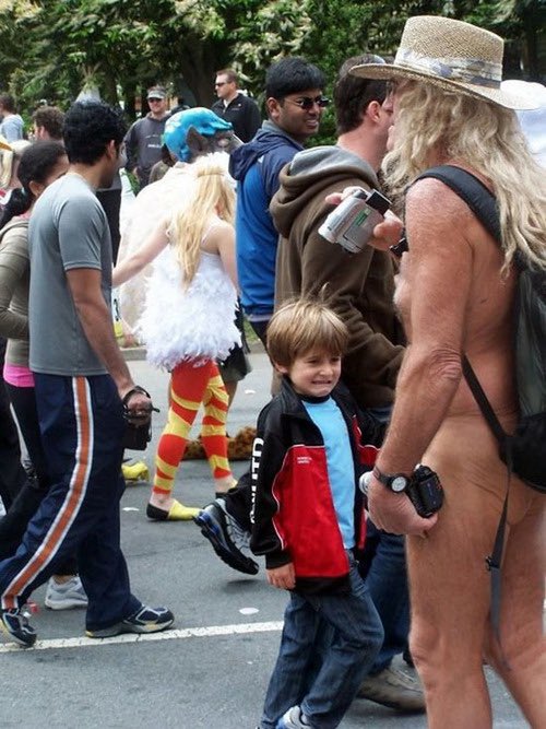 DrLoupis's tweet photo. This little boy’s face says it all. https://t.co/dhKzrcUvOz