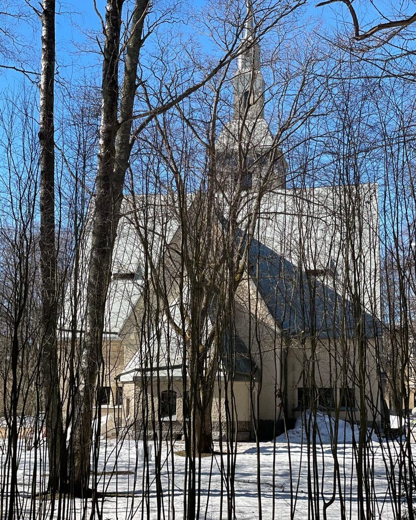 terijoki's tweet photo. Зеленогорск. Весна. https://t.co/buMDvgVmv4 https://t.co/ahaY0dlGAK