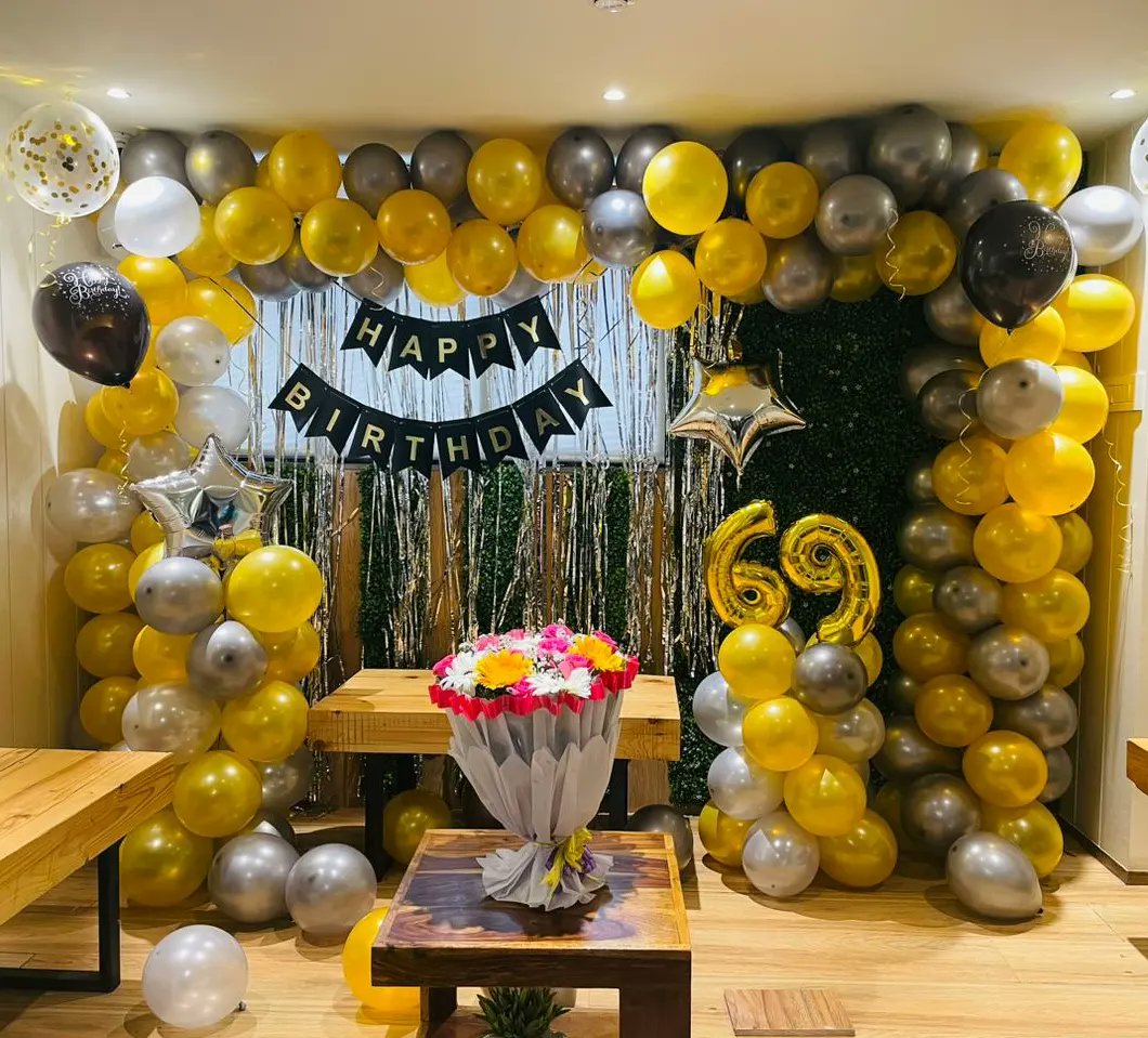 SamsDigital2's tweet photo. As we reflect on the birthday of Shri Ashok Bagwe Sir, Owner of Sundaram Art Printing Press, we would like to take this opportunity to reflect on the profound impact he has on us. He is truly an inspiration and his contributions to business are immeasurable. HAPPY BIRTHDAY SIR! https://t.co/9cRLwK1RBf