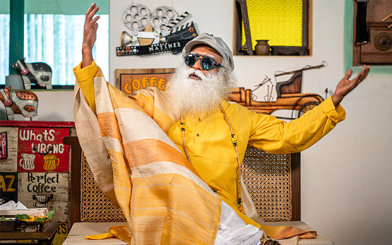ishafoundation's tweet photo. If you accept what is there right now, everything will become part of you. If you resist it, everything will be a problem. #SadhguruQuotes https://t.co/zy5VCnzOSU