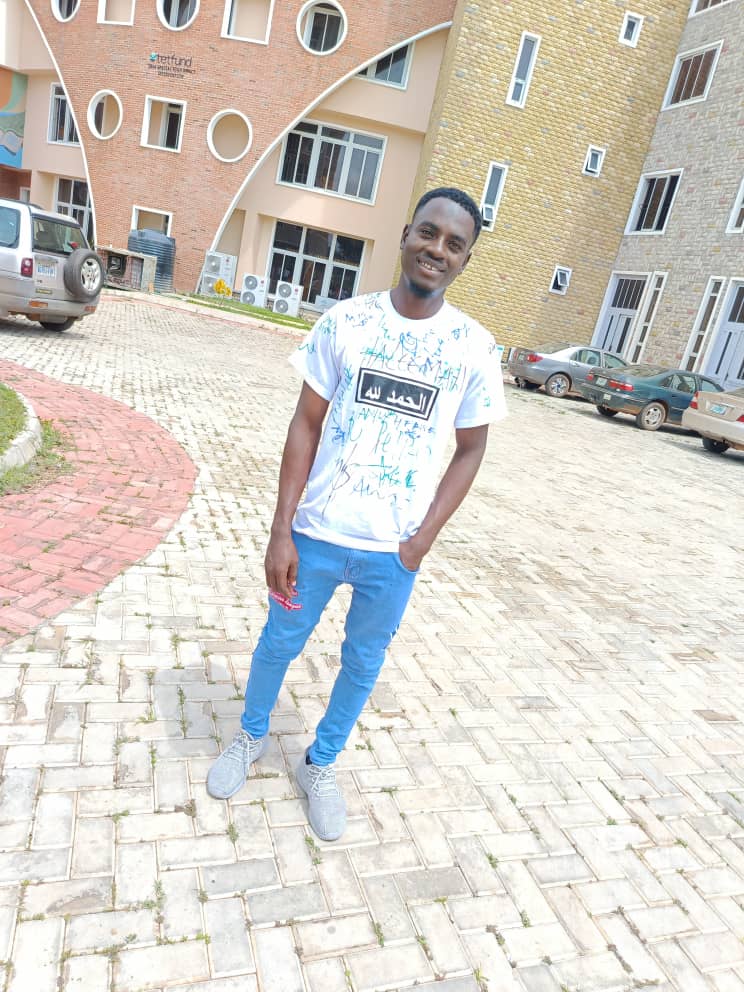 Aremu1960's tweet photo. Simple and calm https://t.co/92xvli4lON