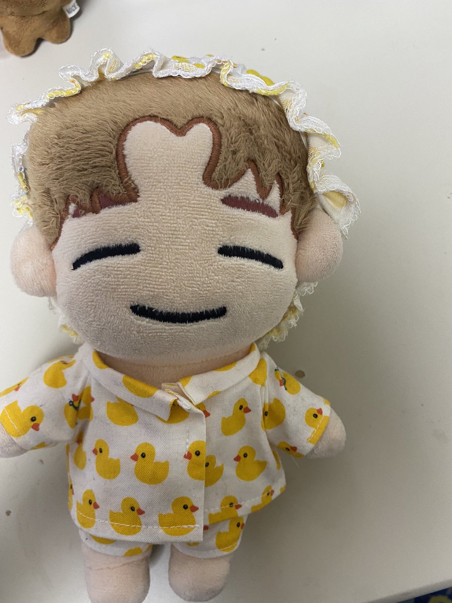SalmonSelling's tweet photo. 투피엠 준케이 팬더밍 양도합니다~
팬더옷이 사라져서... 
한동안 방치돼서 조금 꼬질꼬질해요ㅜㅜ 받으시고 세탁 하셔야합니다!
운미포 만오천원입니다
반택은 2천원, 택배는 4천원 추가됩니당
디엠주세요! https://t.co/xKEVzOyZt4