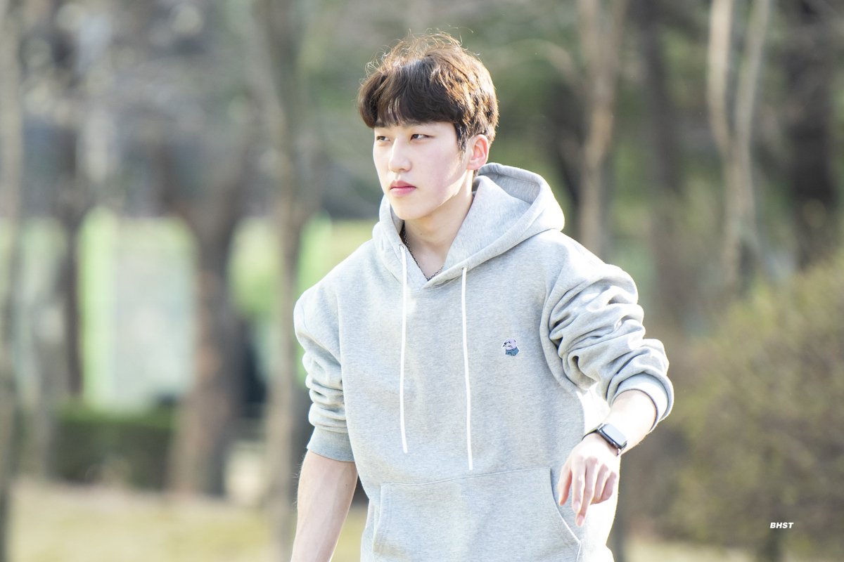 bakhasatang23's tweet photo. 230331 의정부 빙상장 #박지원

옛다 ✌🏻✌🏻 https://t.co/TXM3unFhsY