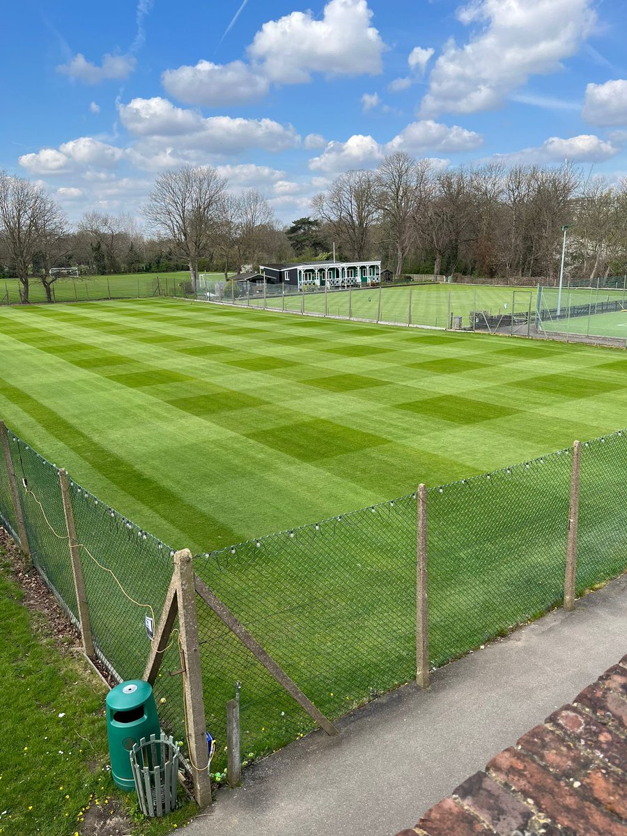 Tennis and bowls all cut at <a href="/BrenthamClub/">The Brentham Club</a> - not long to go now! 🤩😍