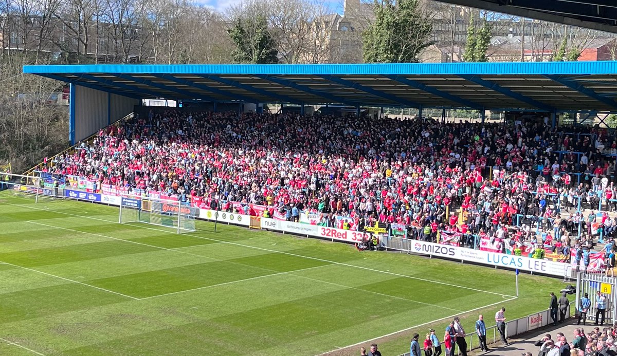 NWPFootballUnit's tweet photo. You still have to be impressed with this #Wxmafc #bouncebacktime https://t.co/ZcGPepnE38