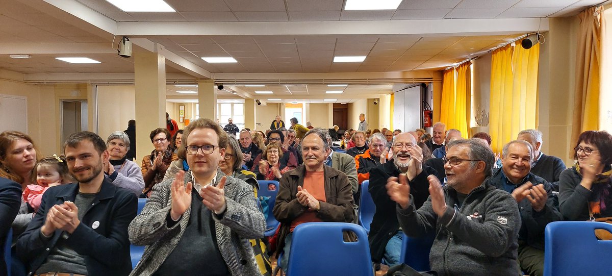garedargenton's tweet photo. [ AG du comité ]

Merci aux très nombreux adhérents présents à l'AG de @garedargenton.

De nombreux sujets pour l'avenir de notre association et de notre gare. https://t.co/KNp08mw6On
