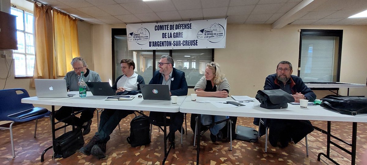 garedargenton's tweet photo. [ AG du comité ]

Merci aux très nombreux adhérents présents à l'AG de @garedargenton.

De nombreux sujets pour l'avenir de notre association et de notre gare. https://t.co/KNp08mw6On