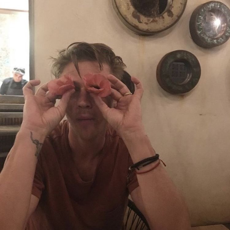 starsxivy's tweet image. (:̲̅:̲̅:̲̅[̲̅:♡:]̲̅:̲̅:̲̅:̲̅)build an outfit
(Except it’s my style)
˖⁺‧₊˚♡˚₊‧⁺˖₊˚ʚ ᗢ₊˚✧ ﾟ.