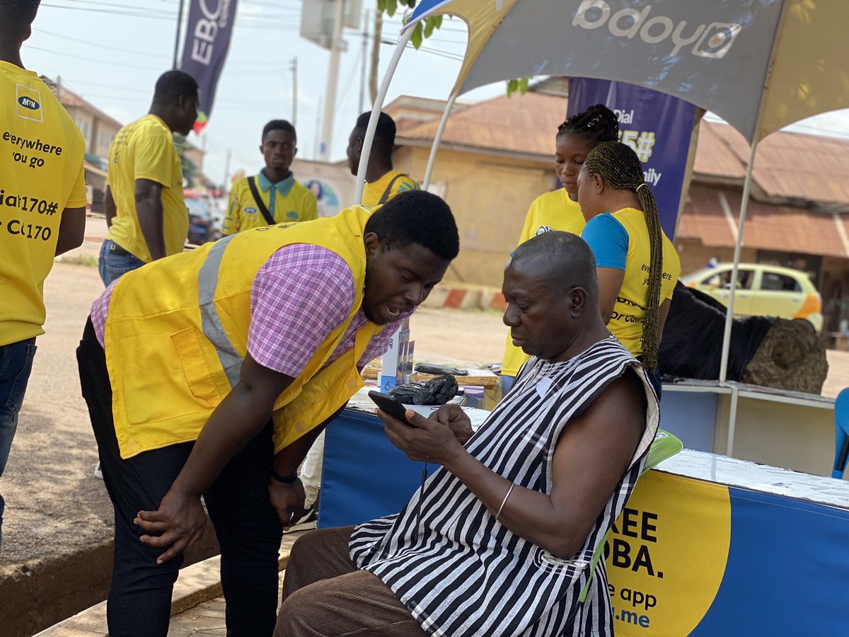MTNGhana's tweet photo. Kwahu ooooooo Kwahu! 

Pass by any of our experiential centres at Nkawkaw, Mpraeso, and Obomeng and get your SIM registration, SIM swap, MoMo PIN issues, and every other issue sorted out. 

#KwahuEaster23 https://t.co/gV7toxqXHT