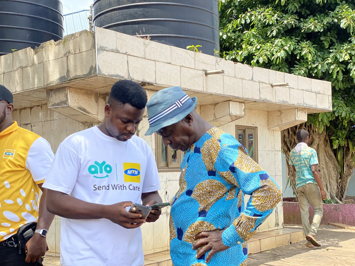 MTNGhana's tweet photo. Kwahu ooooooo Kwahu! 

Pass by any of our experiential centres at Nkawkaw, Mpraeso, and Obomeng and get your SIM registration, SIM swap, MoMo PIN issues, and every other issue sorted out. 

#KwahuEaster23 https://t.co/gV7toxqXHT