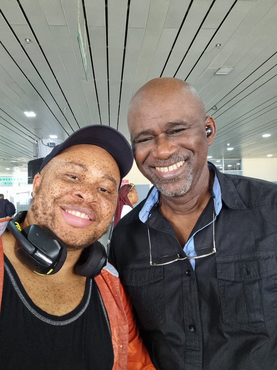 MrDonPc's tweet photo. See who I ran into at the Airport!
We must recover our stolen mandate at every level of Govt!
A new Nigeria is POssible
#eluupee #EluP https://t.co/eWivj1gkLY