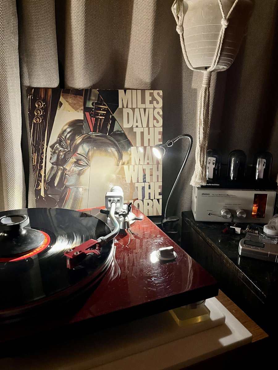 S.murakami on Twitter "RT audiojazz1969 Miles Davis 🎺 The Man With The Horn Fat Time Back