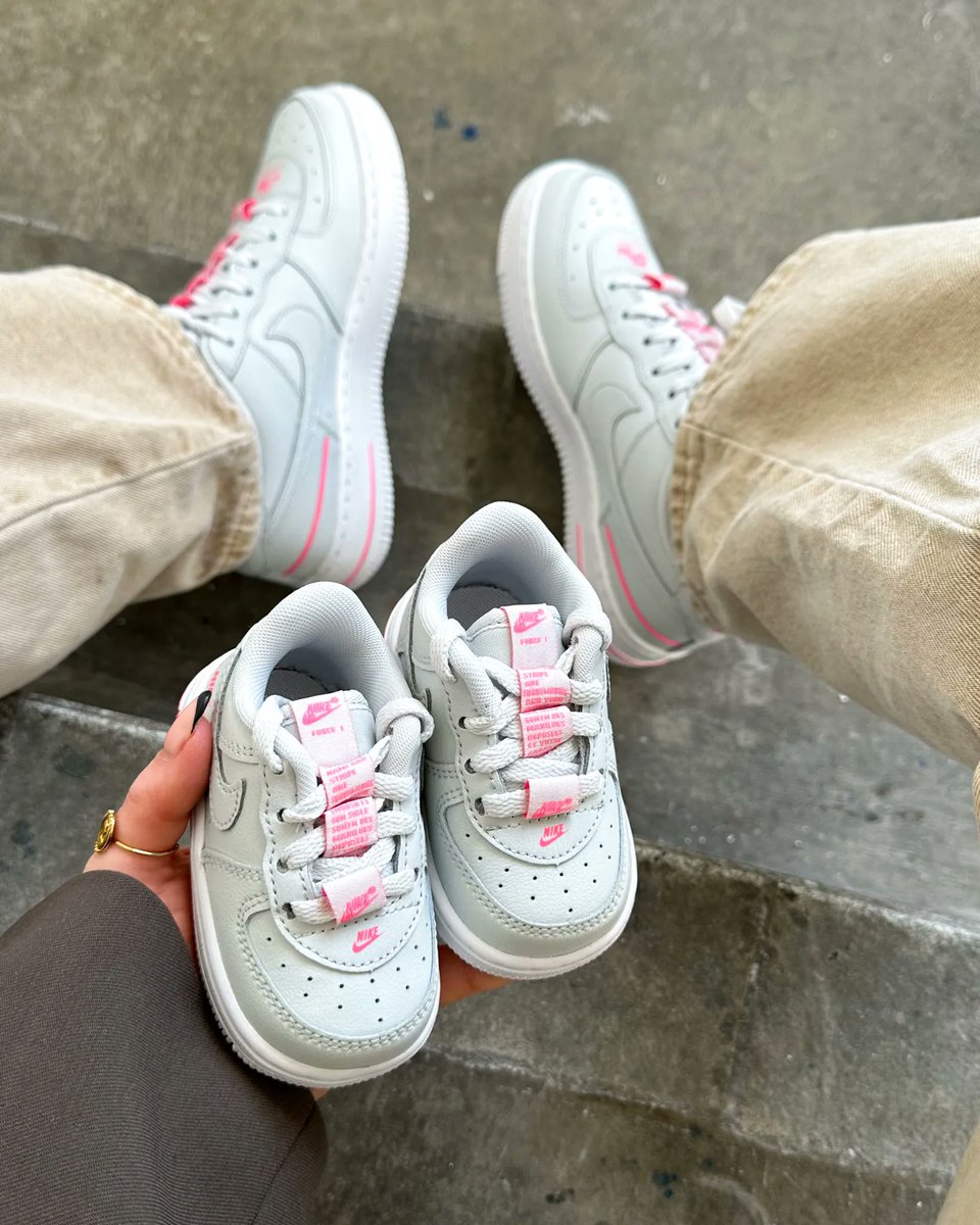 TheSoleWomens's tweet photo. #ad Baby sneakers don't get cuter than this 💖🥹

Link > https://t.co/7qTqaRcXOS https://t.co/KxcnKDnvyE