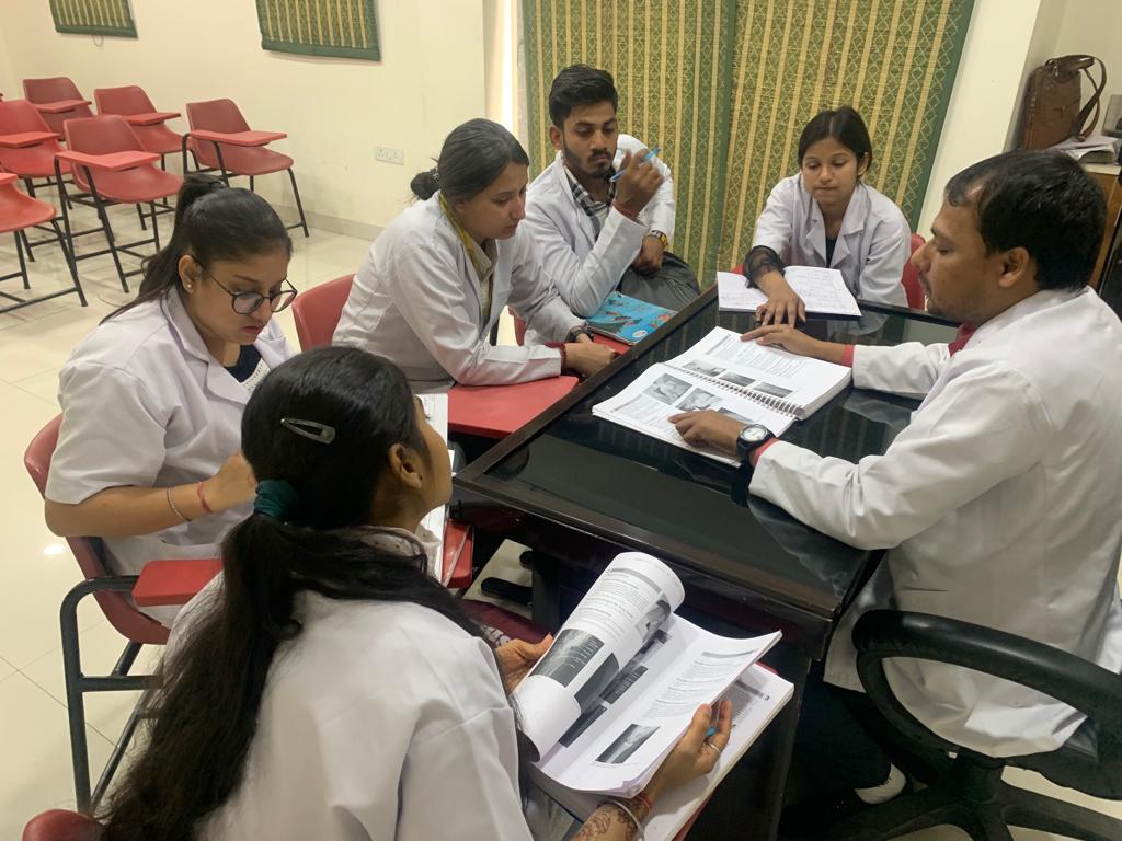 StarEduOfficial's tweet photo. EXTRA CLASS conducted for our Radiology batch students , who missed their important topics.

Students can also opt for individual special class, if they are not clear about any particular topic.

#ExtraClasses #BackupClasses #Students #ParamedicalCourses #Radiologystudents https://t.co/WlfoLh4kC1