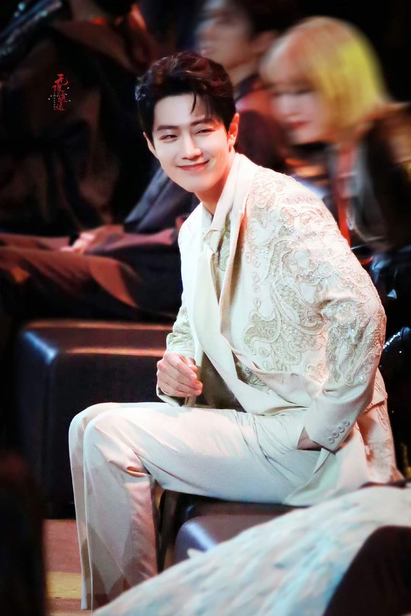 พี่ชายใจดี 🤟

I vote #XIAOZHAN for Most Handsome Man Alive #NETIZENSREPORT #MHMA2023 #MHMA2023XIAOZHAN  <a href="/thenreport/">The Netizens Choice Magazine</a>