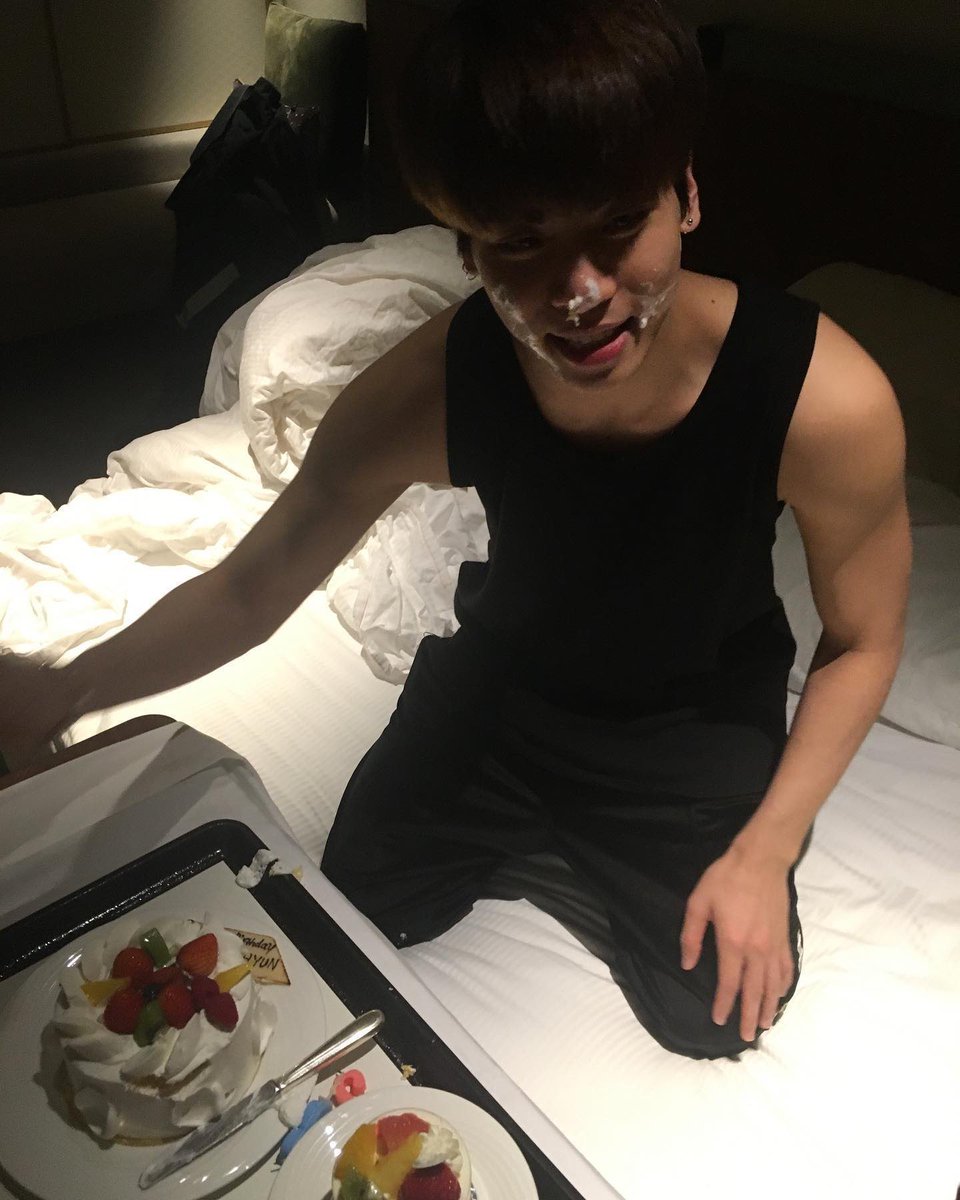 김종현의 마이크 (@jonghyun_mic) on Twitter photo 