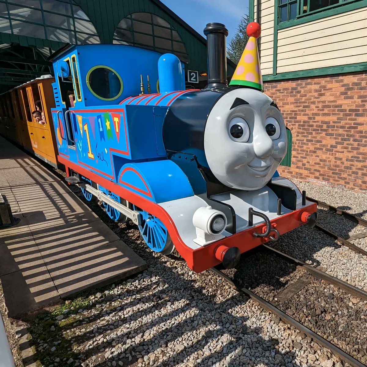 planit_park's tweet photo. Celebrating 15 Years of Thomas Land @DraytonManor
#planitpark #planitparkkids #planitparkadventures #draytonmanor #thomasland #thomasthetankengine #thefatcontroller #rustyanddusty #sodor https://t.co/oAjtf3Cyd3