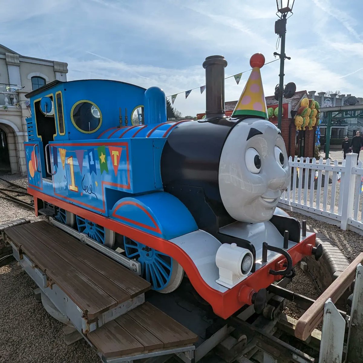 planit_park's tweet photo. Celebrating 15 Years of Thomas Land @DraytonManor
#planitpark #planitparkkids #planitparkadventures #draytonmanor #thomasland #thomasthetankengine #thefatcontroller #rustyanddusty #sodor https://t.co/oAjtf3Cyd3
