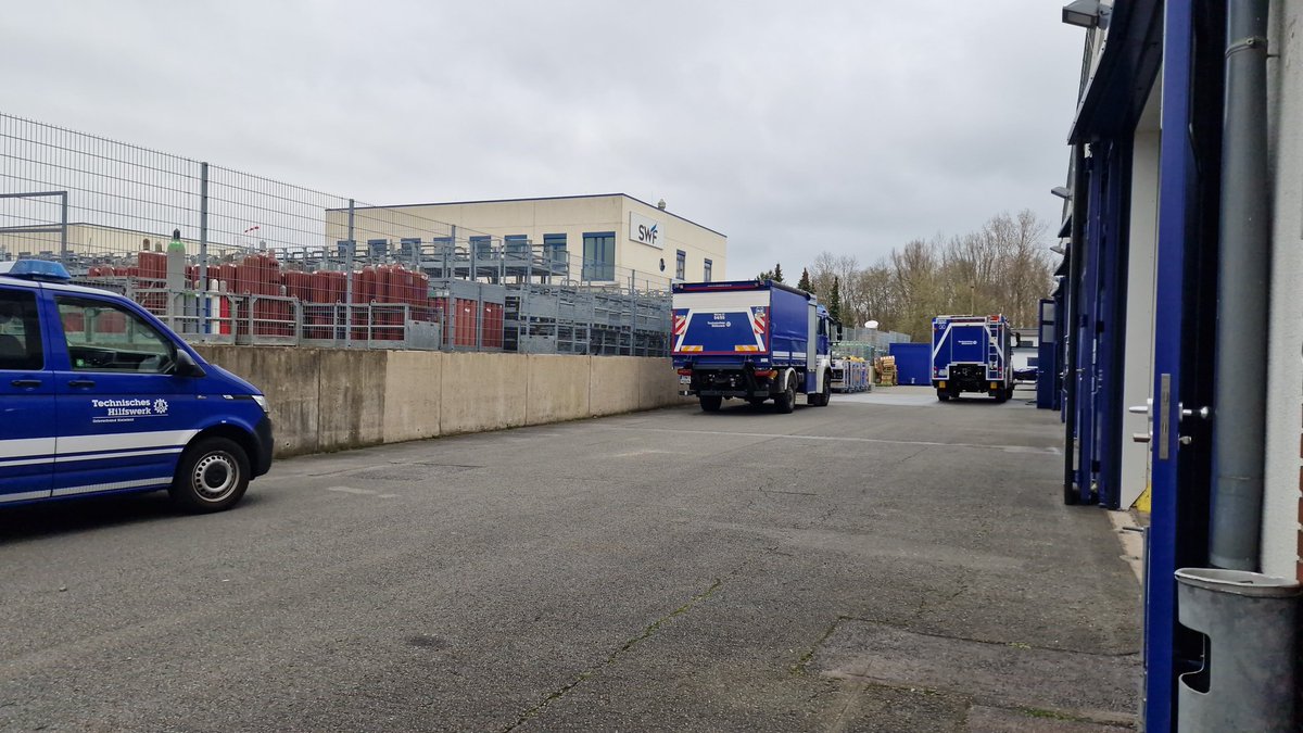 Ma_Groe's tweet photo. Heute mal wieder ein Dienst in Blau
#thw https://t.co/vF9CYXaPSp