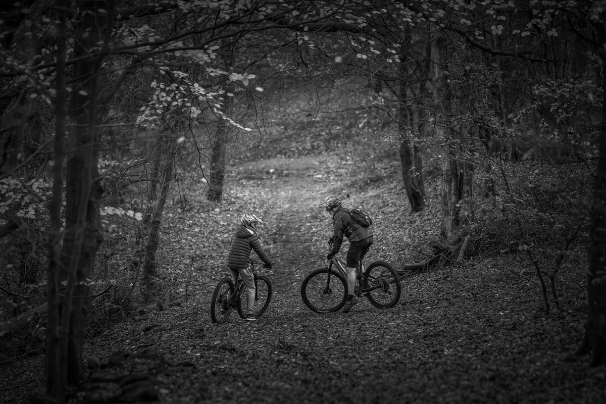 pedalnorth's tweet photo. Here’s something truly inspirational. Our friend &amp; cyclist Ben has cancer. He likely won’t see summer. Recently @ChevinCyclesLTD gave him ‘one last ride’ with his son on @Orbea e-bikes. Get your tissues ready 🥲💔🫶🚴⛰️ #fuckcancer #inspirational https://t.co/Gk1SQHmcwU @CR_UK https://t.co/SykqR79m08