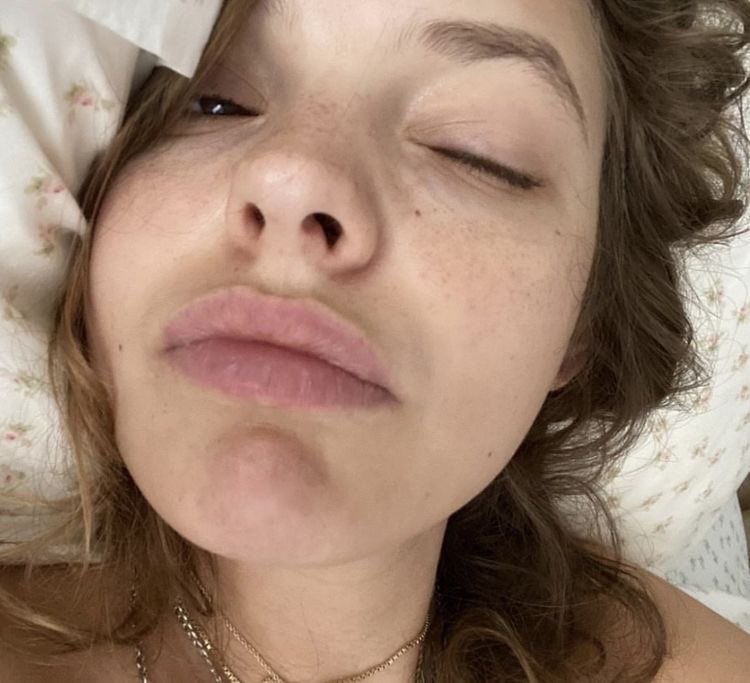 vniflla's tweet photo. good morning sweet people!♡
hope you all are having a great
day filled with love. ໒꒰ྀི ◞ ̫ ◟ ꒱ྀི১ https://t.co/fzn6NatxSg
