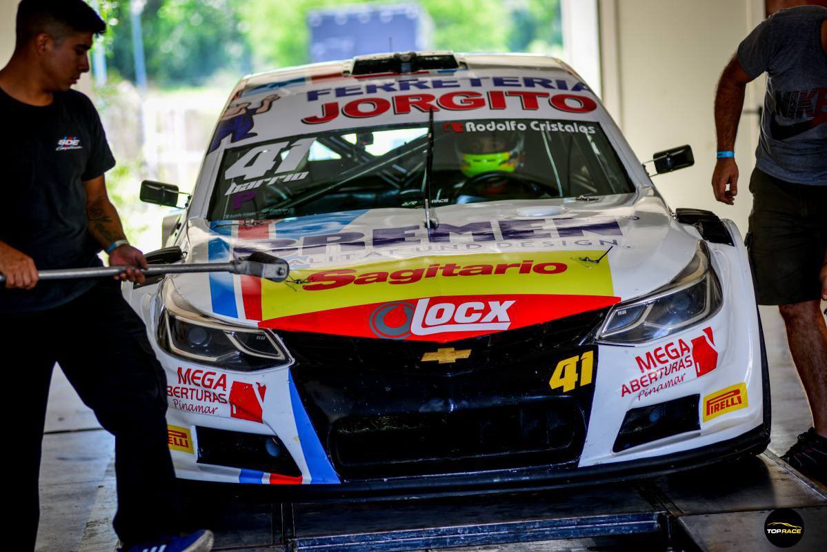 ESGFormula's tweet image. Inicio del sábado en Concordia, con los más rápidos de las pruebas libres del viernes 🚀💣

TRV6 @JBarrio41 
TR Series @leaangonzalez01 

Gracias a @LocxAutomotor