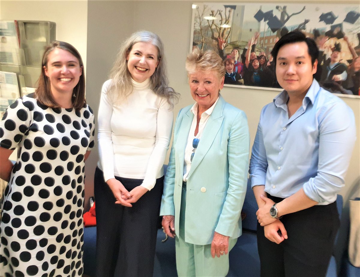 FilmFashionForum @FilmFashionForum@mastodon.social tweet media