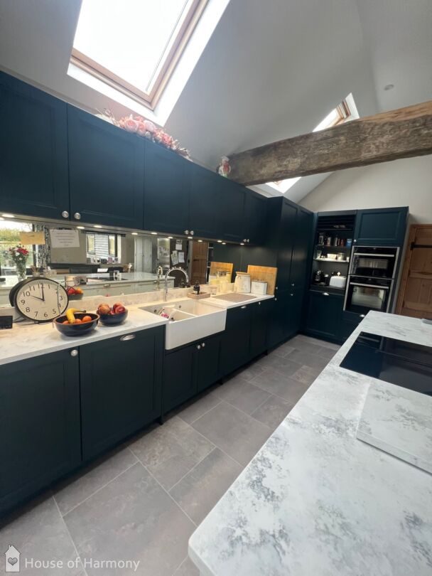 Stunning Schuller kitchen designed and installed in Bury St Edmunds by House of Harmony.
#kitchengoals #kitchendesign #kitchen #kitchenremodel #kitchendesign #design #burystedmunds #kitchens

house-of-harmony.co.uk/project/kitche…
