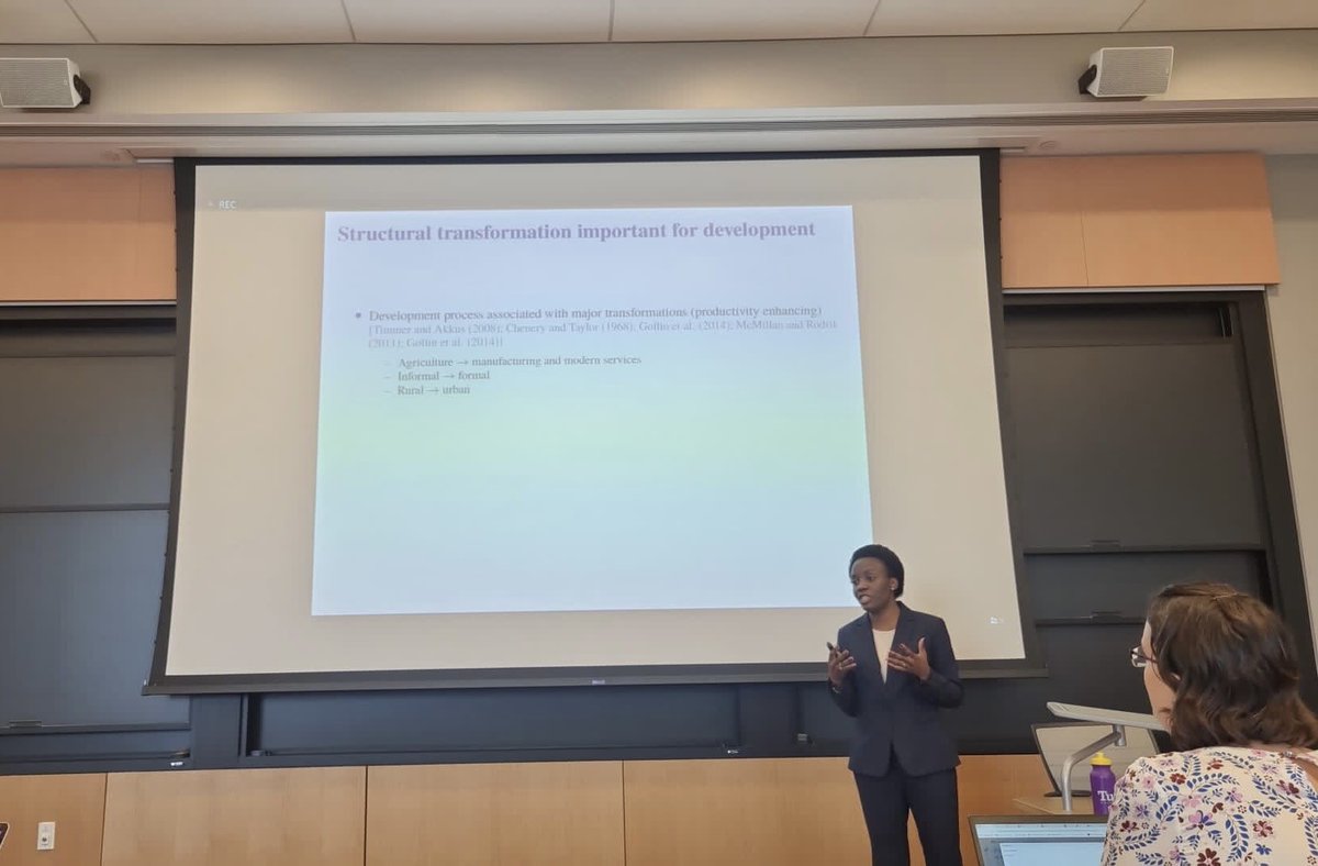 Marina Mavungu Ngoma tweet media