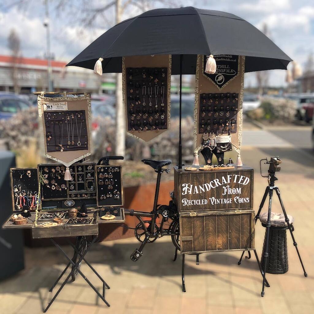 OathillKinsfolk's tweet photo. Rushden Lakes today and Foxton Locks Museum tomorrow 🙌

#handmadejewellery #stallsetup #jewellerydisplay #brompton #cargobike https://t.co/5sTKYLb0qk https://t.co/G8HbiPmcm5