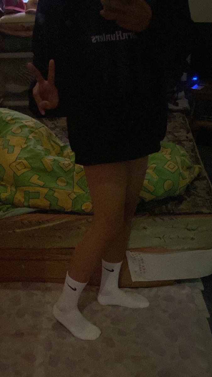 sha___ne06's tweet photo. 幫我把這支帳號分享出去 愛你們❤️ https://t.co/hF9noSvd1c